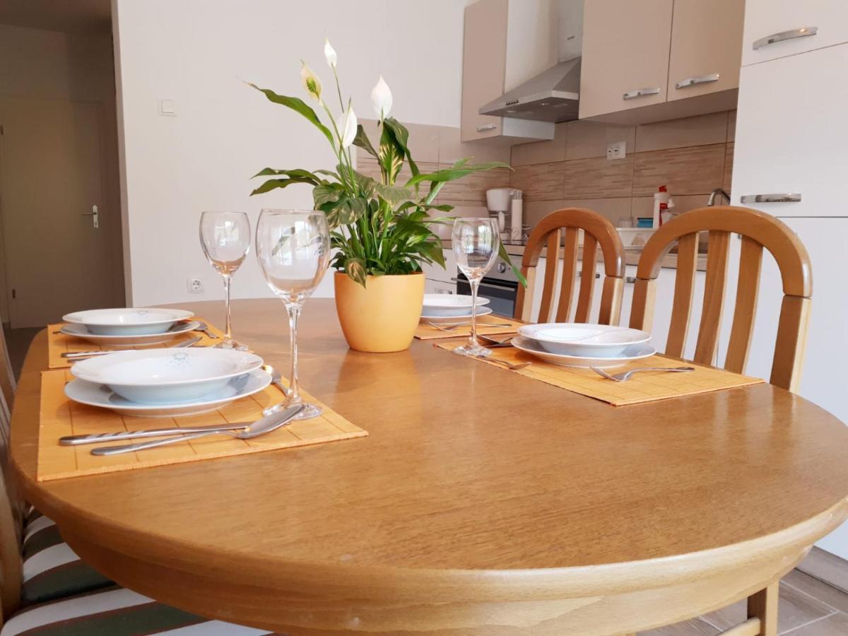 Apartmani Kulin 2 Kaštela المظهر الخارجي الصورة