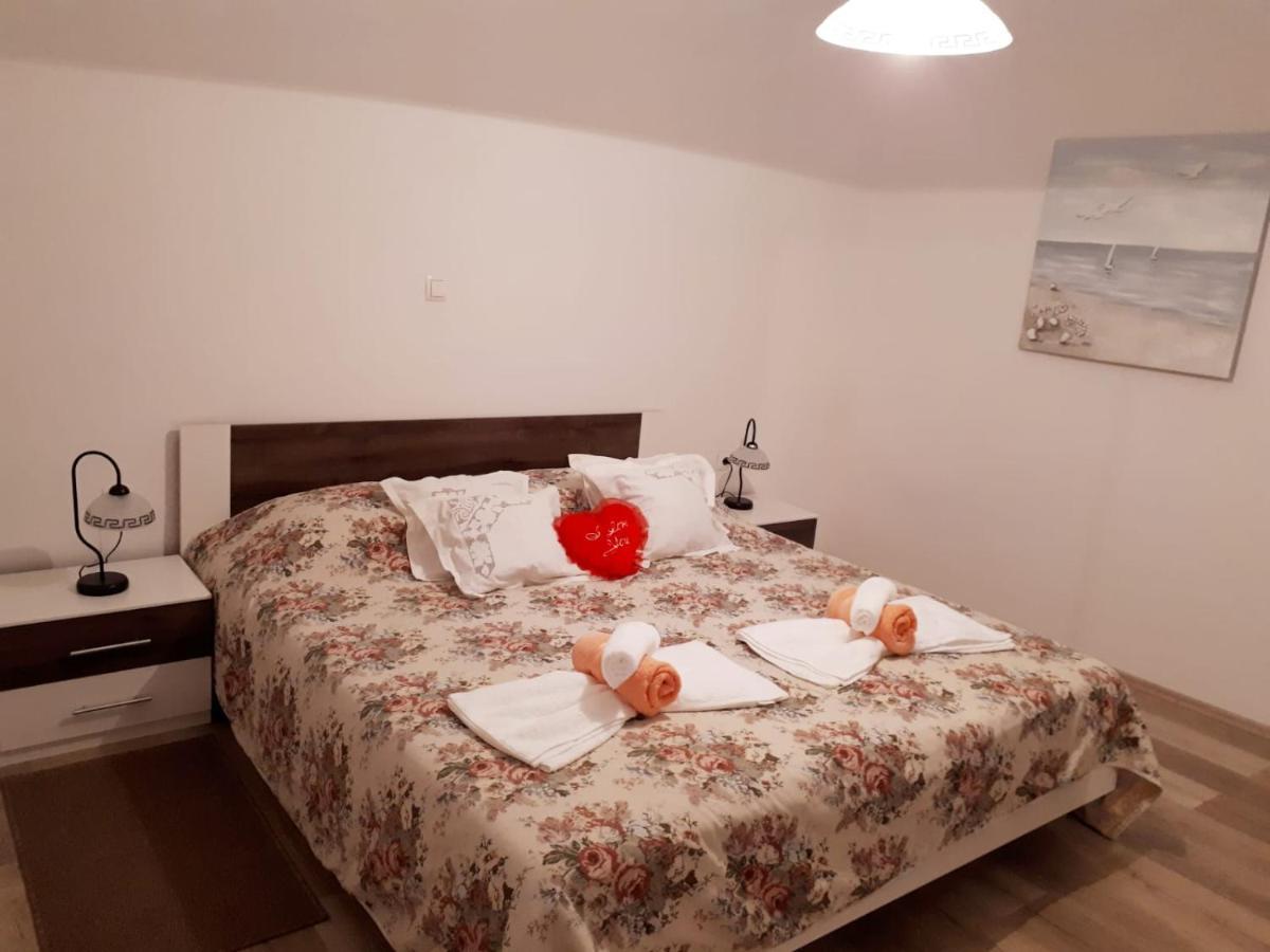 Apartmani Kulin 2 Kaštela المظهر الخارجي الصورة